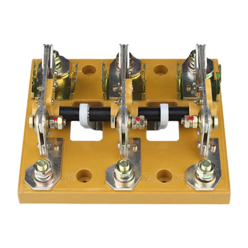 ตู้ไฟฟ้า 800 แอมป์ 3 เฟส สวิตช์ตัดการเชื่อมต่อ